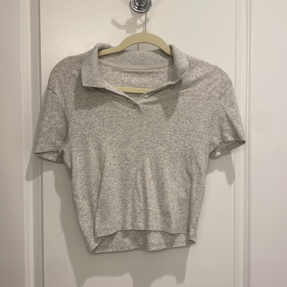Cropped collared tee